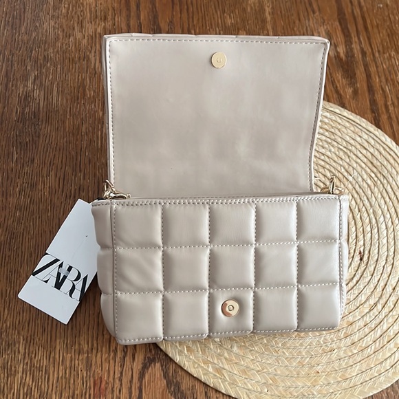Zara beige Guilted Mini Crossbody Shoulder Bag - Picture 4 of 11